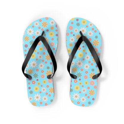 Chic floral flip-flops - Elevate your casual style